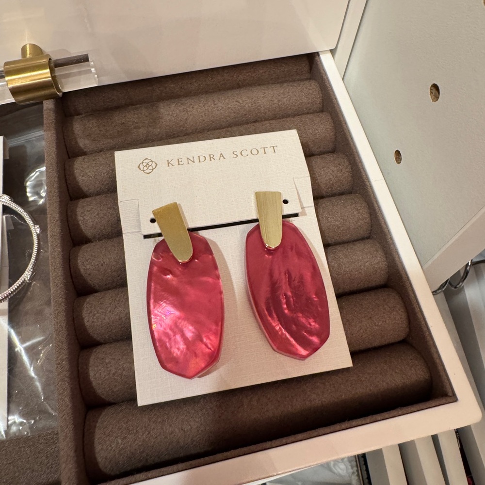Kendra Scott Fuchsia and Gold Statement Earrings